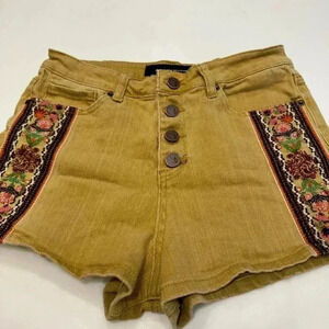 Ashley mason embroidered boho chic shorts women’s size 30